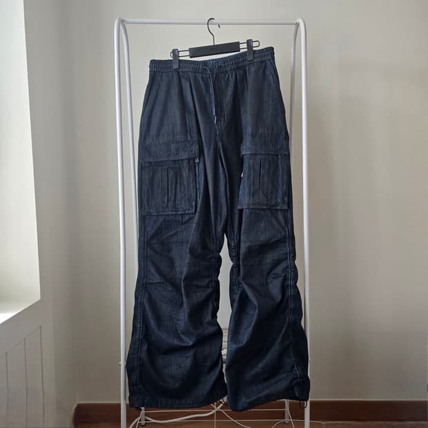[48] 준지 25ss 오일 데님 퍼커링 카고팬츠
