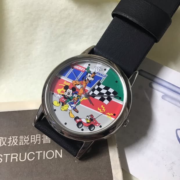 (빈티지)일본삿포로 디즈니 스토어 한정 손목시계