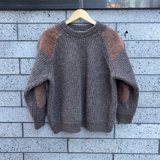 니피 Niffi 울 니트 스웨터 (스웨이드 패치)