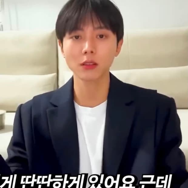 아더에러x자라 네이비 셋업