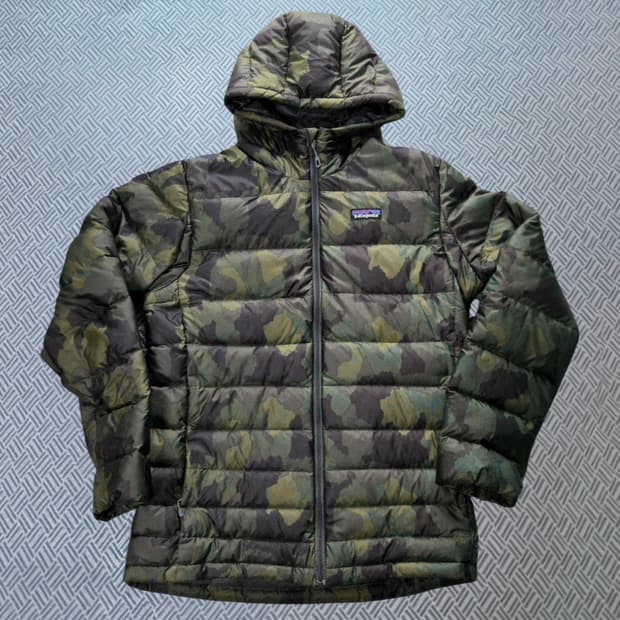 (S/55)파타고니아 카모 하이로프트 다운 후디