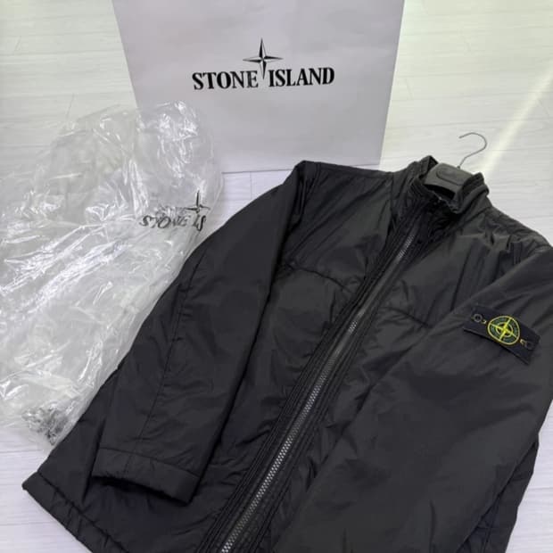 스톤아일랜드 경량패딩 L