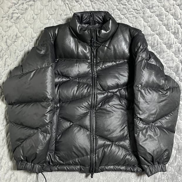 언더커버 22AW 레더배색 블랙 다운 패딩 2size