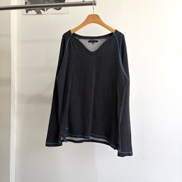 R.NEWBOLD  롱슬리브