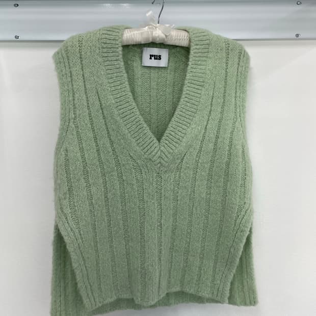 Rus vest knit mint green