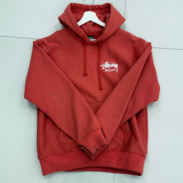스투시 후드티 런던