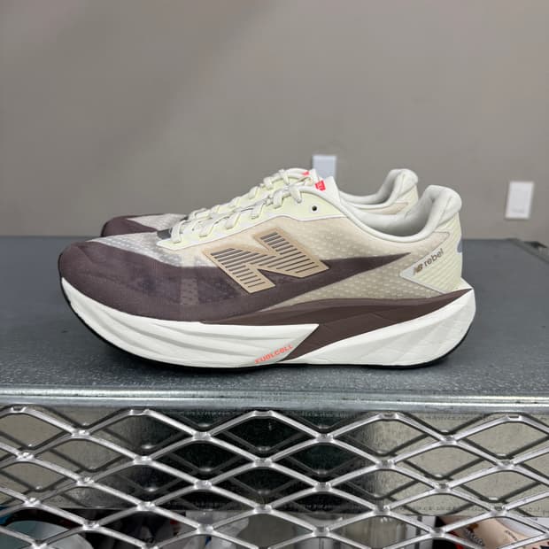 뉴발란스 퓨어셀 레벨 v5 앙고라 290