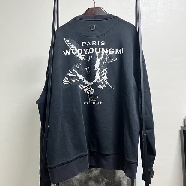 정품 50) 우영미 나비 백로고 맨투맨 스웨트 셔츠 105