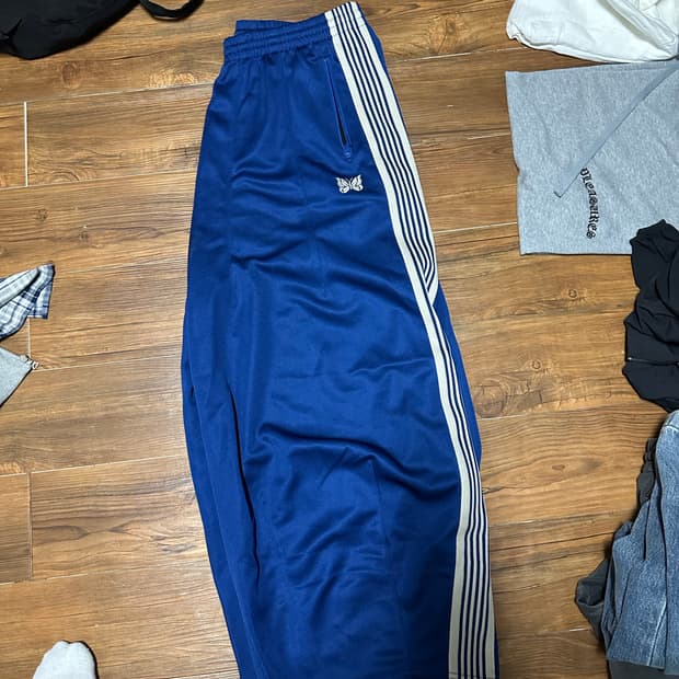 니들스 hd 트랙팬츠 로얄블루 L