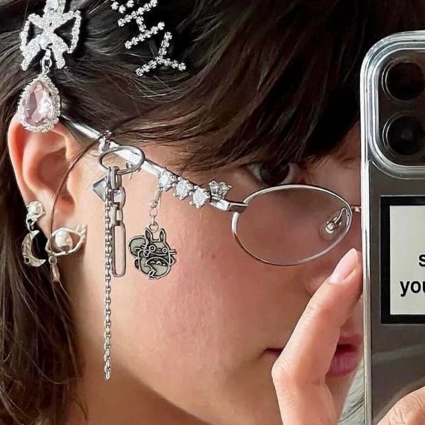 젠틀몬스터 데이제르 피어스드02