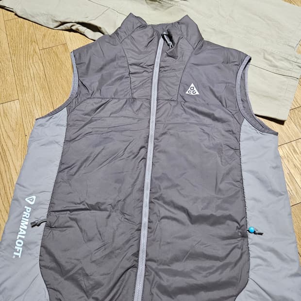 나이키 ACG 프리마로프트 로프드도프 베스트 조끼 경량 패딩