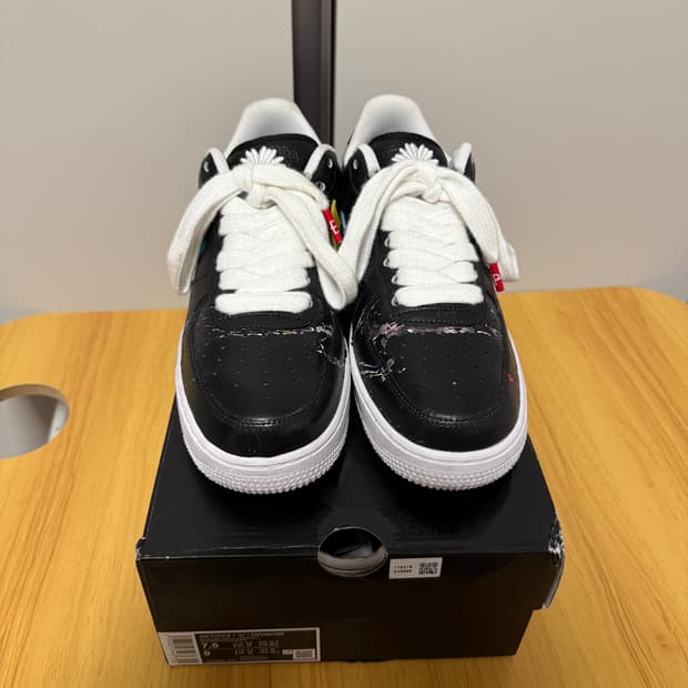 나이키 피스마이너스원(피마원) 파라노이즈 에어포스 255