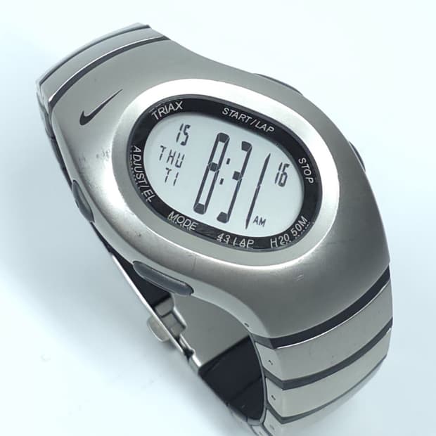 나이키 트라이엑스 시계 삽니다