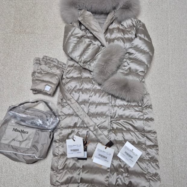 막스마라 큐브 롱패딩 It38