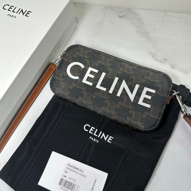 [A+ 정품] 셀린느 호리존탈 파우치 크로스백