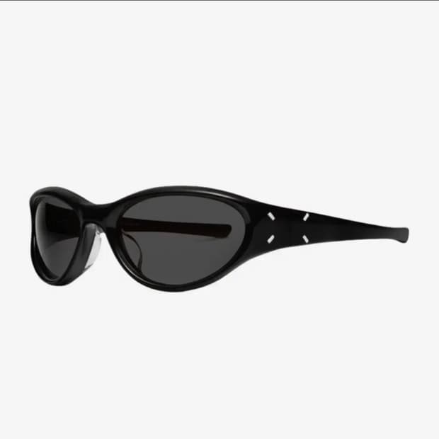 젠틀 몬스터 x 메종 마르지엘라 MM105 블랙 블랙