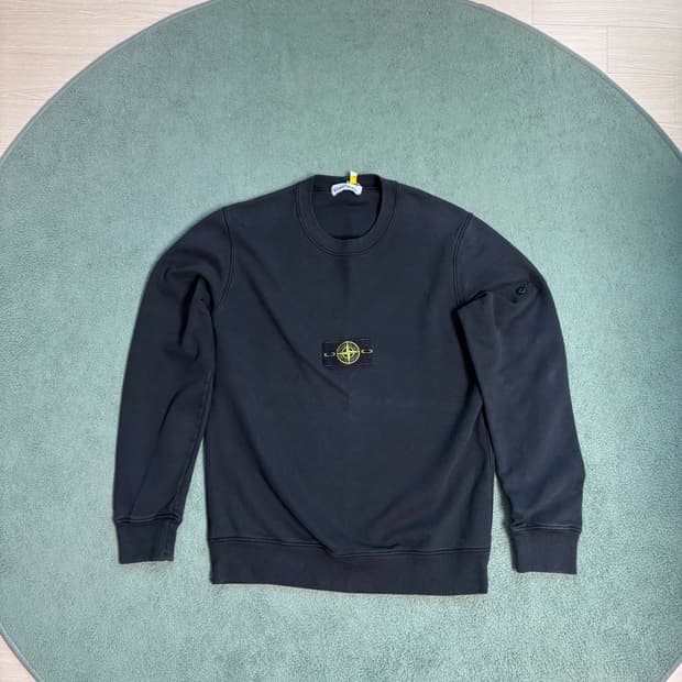 스톤아일랜드 맨투맨