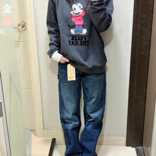 LOGOS DAYS 펠릭스 더 캣 프린팅 맨투맨