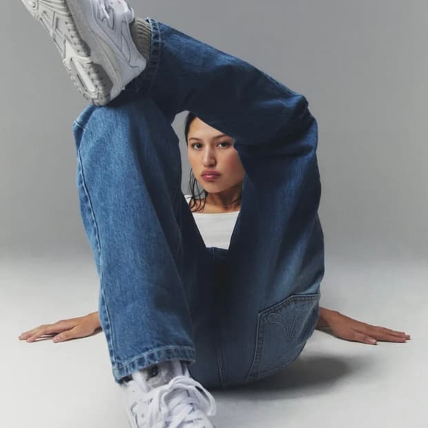 글로니 93 MID-RISE LOOSE FIT JEANS (BLUE)