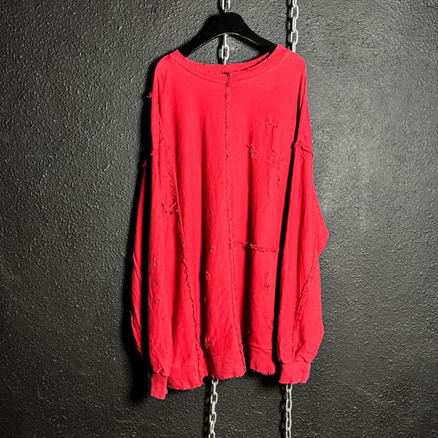 Distressed Red Sweat 