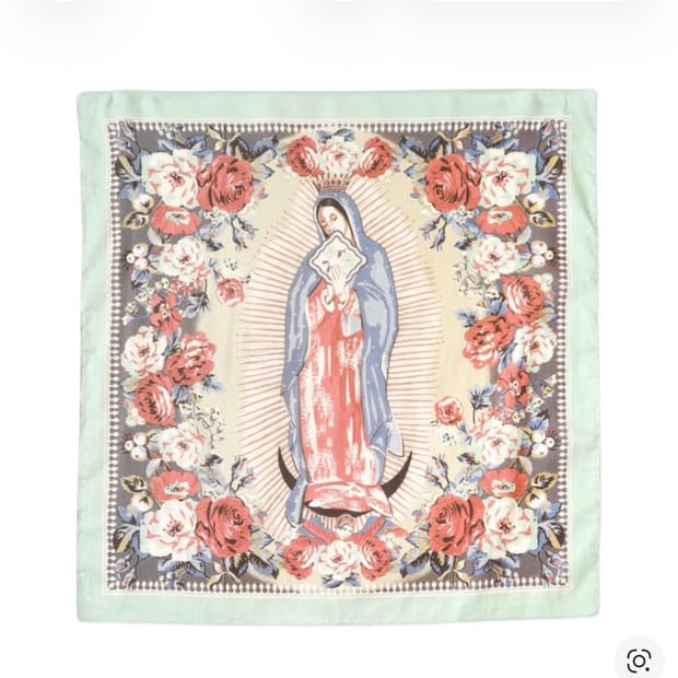 캐피탈 마리아 반다나 민트