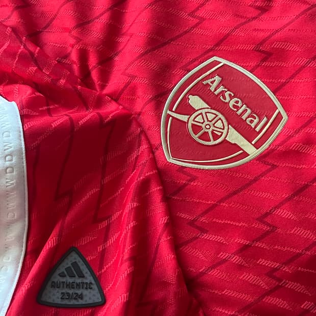 아스널 23-24 어센틱 홈 유니폼