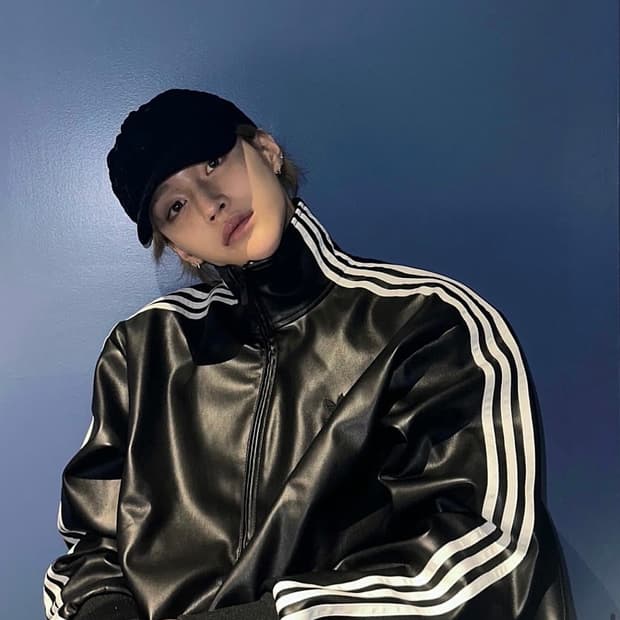 아디다스 포우 레더 아디컬러 3S 루즈 파이어버드 트랙수트 자켓 블랙 -