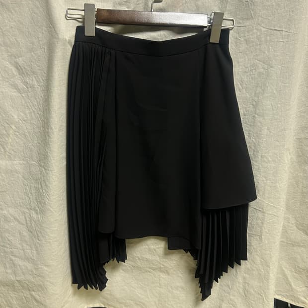 Juun.J 준지 플리츠 언발 스커트