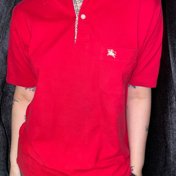 버버리 레드 체크 포인트 반팔 폴로티