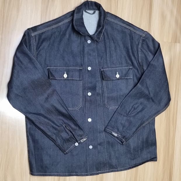 YEEZY SEASON 6 샘플