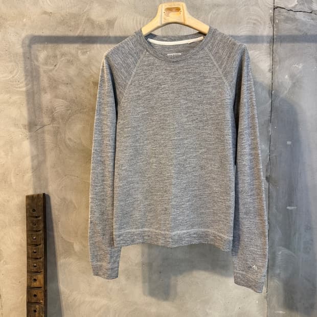 랙앤본 맨투맨 슬림100