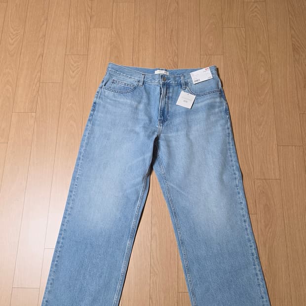 유니클로 JW ANDERSON 연청 스트레이트진 36