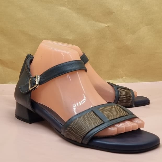 피오리스타 페라우레 여성샌들 250 굽3