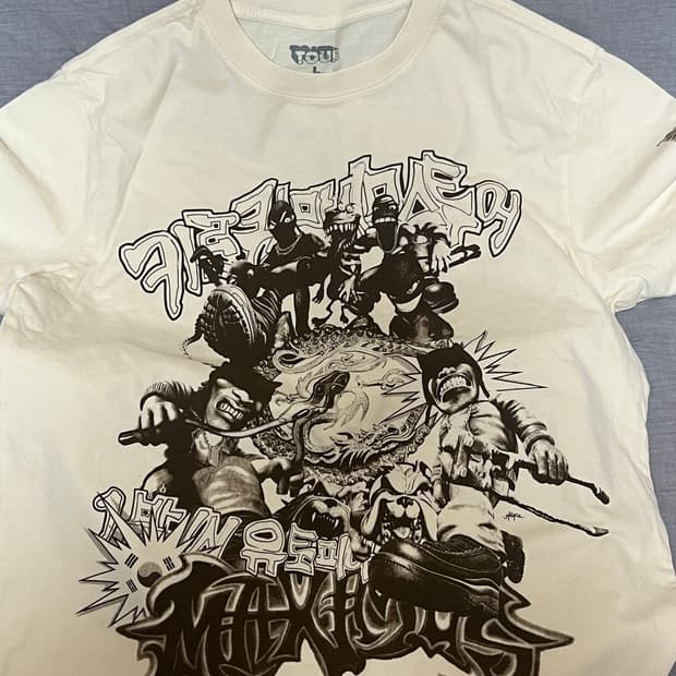 트레비스 스캇 머천다이즈 반팔 새상품