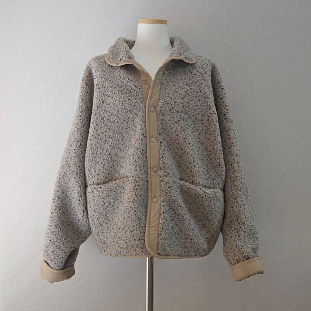 사이즈 여유로운 뽀글이점퍼