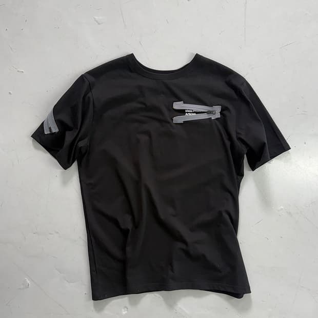 MPa ZIP INSTRUMENT T-SHIRT 01 (BLACK)