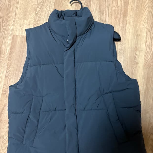 무신사 스탠다드 조끼패딩