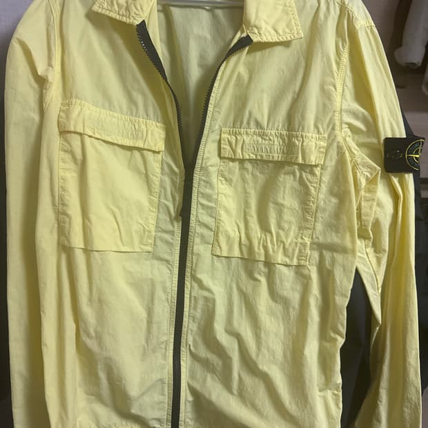 스톤아일랜드 옐로우 아우터