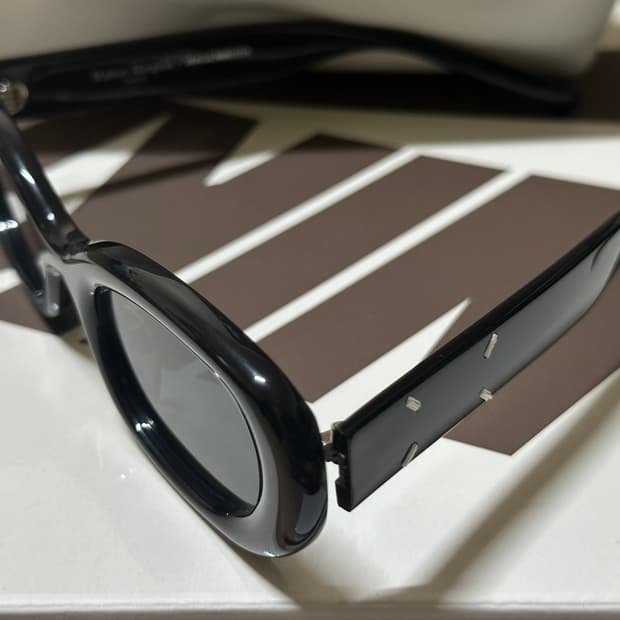 젠틀몬스터 마르지엘라 mm004