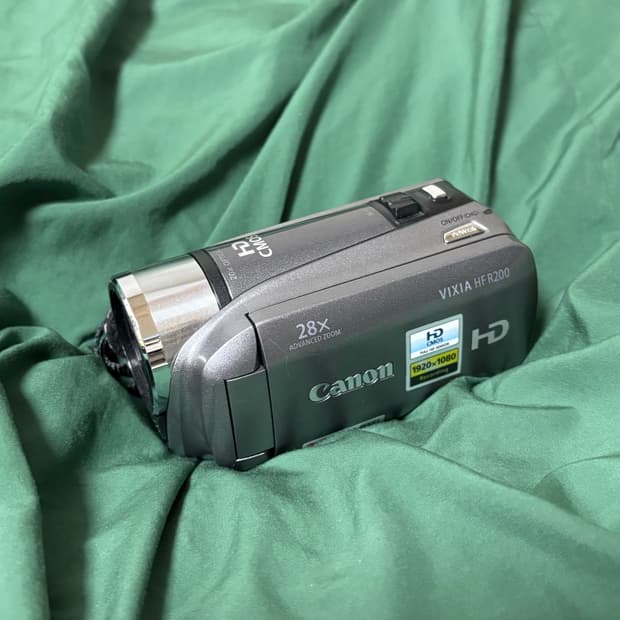 Canon Vixia HF R200 캠코더