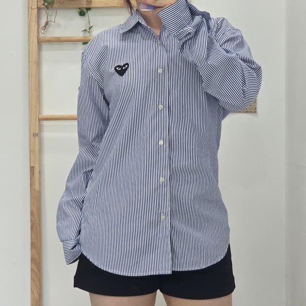 [프립]L/일본택 플레이 꼼데가르송 블랙하트 스트라이프 셔츠