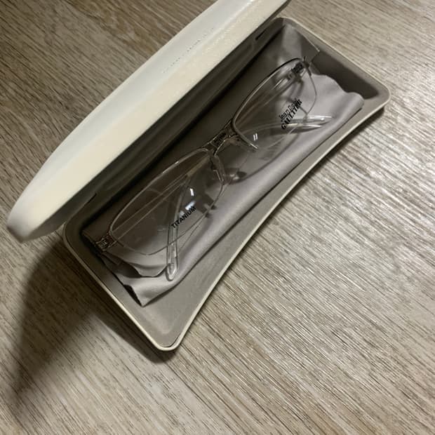 장폴고티에 티타늄 안경테