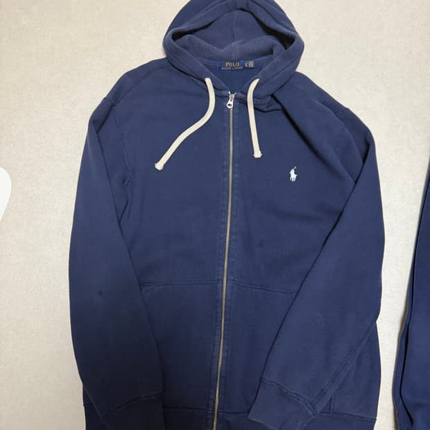 폴로 후드 집업