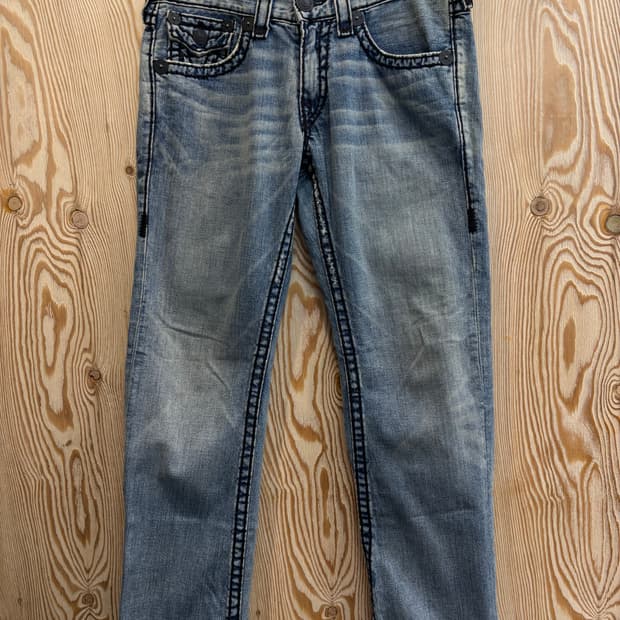 트루릴리젼 빌리 슈퍼 T 블랙 스티치 데님팬츠