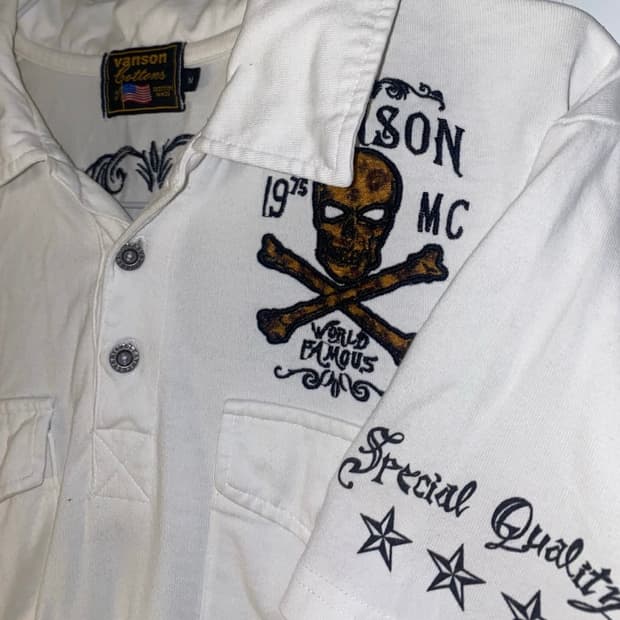 밴슨 카라 반팔 티