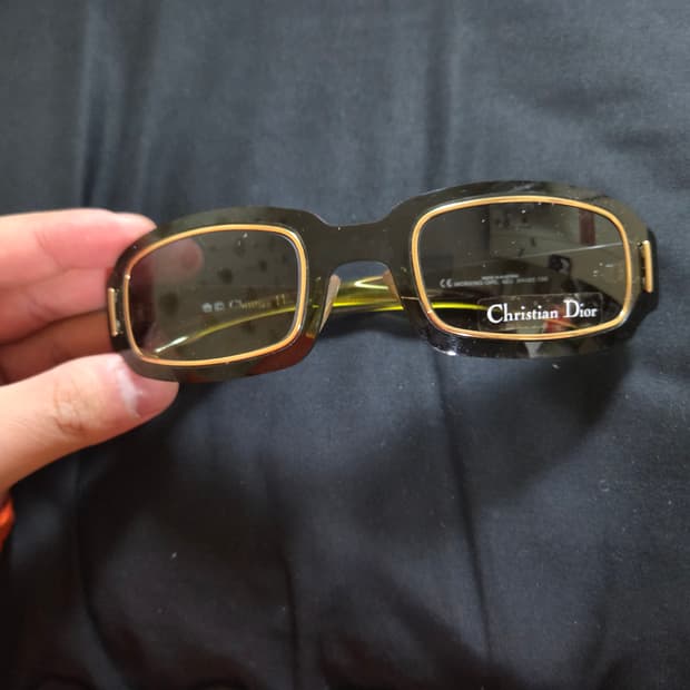 크리스찬 디올 선글라스