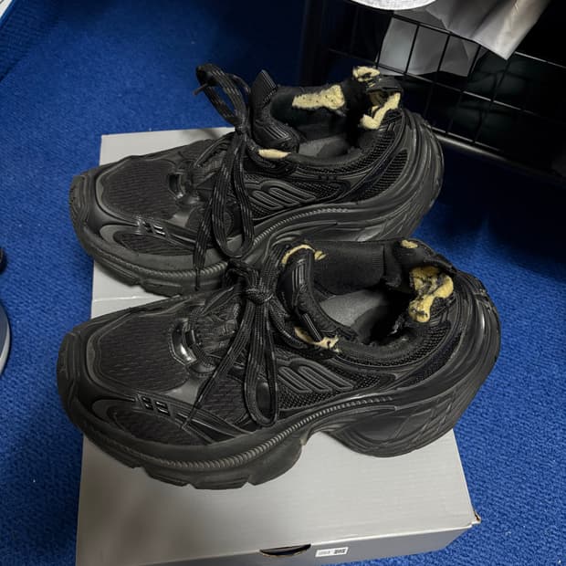 발렌시아가 10xl 42