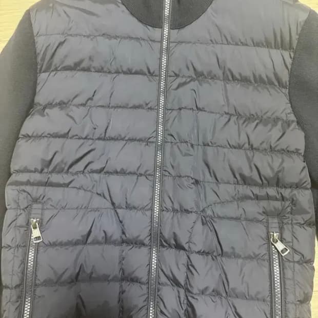 몽클레어 니트패딩