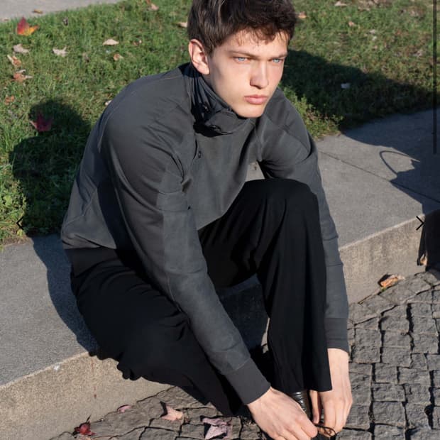 폼리쉬 Button High Neck Sleeve size 2