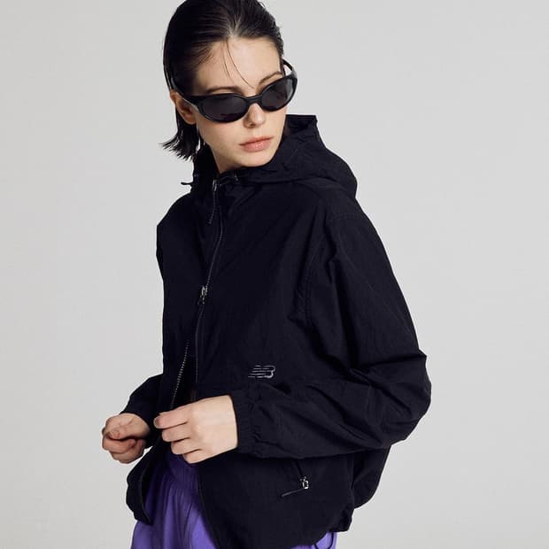 뉴발란스 여성 바람막이